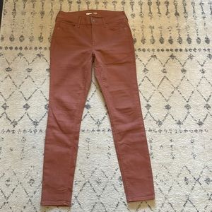 Old Navy Rockstar Super Skinny Jeans, women’s size 8.